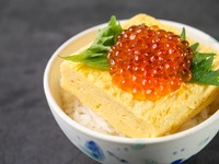 北坂たまご丼