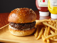 【Kobe beef】Hamburger
