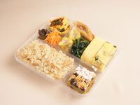 東北牧場の恵みが詰まった「東北牧場弁当」和洋中ミックス