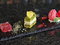 【事前決済】季節のアイス+コーヒーor紅茶【WEB予約限定・前日までの予約制】