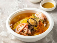 Yue Chinese Cold Noodles + Jinhyang Black Vinegar Lamb Ribs Set