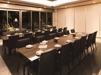 【土日祝】宴会プラン　デラックスプラン　～個室の飲み放題付ビュッフェ～