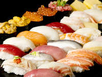 [Men] All-you-can-eat high-class sushi and all-you-can-drink soft drinks