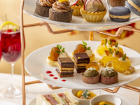 【休日】オータムアフタヌーンティー”Les feuilles d'automne”＋シャンパン1杯付き