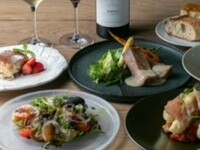 おまかせ5皿+スパークリングワイン含むソムリエ厳選ペアリングワイン5種