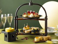 Moon Viewing Afternoon Tea with Sparkling Wine ★ Weekdays (14:30 Reservation)