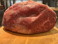 Almuerzo: Elección del chef (Plato principal: Plato de carne de res Tajima madurada al estilo Kioto) A partir de septiembre de 2025