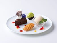 cake plate