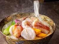 ランチセット（平日限定）広東式フォー  海鮮と八ヶ岳麦芽赤鶏濃厚スープ 