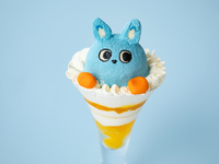 【HP限定｜土日のご予約はこちら】小田急のマスコットキャラクター【もころんパフェ】［ドリンクセット］（8/1～9/30）