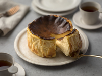 【テイクアウト】バスクチーズケーキ