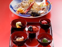 お食い初め膳　（女の子）