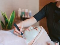 [Summer only] Luxurious body and facial 120 minutes