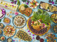 [Hawaiian Buffet: Blessings of the Sun and Sea] Holiday Lunch Buffet Adults (13 years and older)