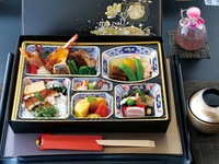 Hyakuna Garan Gozen “Akane”