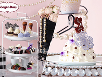 犬同伴土日祝【ドレスケーキ付】『モノクロ・ゴシックアフタヌーンティー with ハーゲンダッツ』