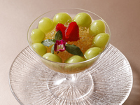 [Afternoon Tea Special Option] Anniversary Dessert Plate +2,530 yen