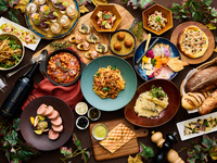  Semi-buffet with choice of main dish