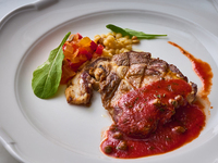 （土日祝日）オーヴェストランチ＜全4品：前菜・パスタ・豚・デザート＞　4,800円　