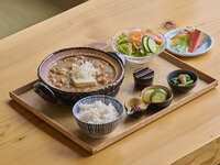 国産牛モツ煮御膳