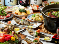 【간편 음료회】 토종닭 구이나 해물 덮밥 등 술회에 딱 맞는 연회 코스★마실 수 있는 4,500엔