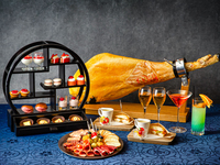 Evening High Tea: Hors d'oeuvres & Prosciutto + Choice of Stand