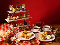 （9/13～11/30）彩りの秋アフタヌーンティー　～実りと香りを味わう物語～　　おかわり１杯付き♪　＜1日10セット／土・日・祝日 限定＞