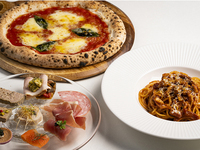 Island-Inspired Casual Italian Set