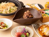 接待などのビジネスシーンにおすすめ！【冬　〜雅（みやび）コース〜2時間飲み放題月】鮮魚のお刺身３種盛り合わせ、広島県産カキフライ、大沼牛の朴葉味噌焼き、寒ぶり大根の土鍋ご飯など　　全８品