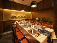 [Dinner only private room course] 9-course omakase course including bagna cauda *Private room usage fee of 10,000 yen (tax and service charge included) will be charged.