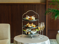 【11月3日〜11月28日】11時限定 / バンカーズバーでオータムアフタヌーンティー / フリードリンク付