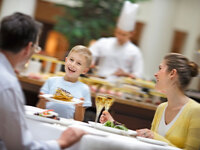 Lunch — Child (ages 5–12) | ¥3,500