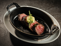 【テイクアウト】USミスジステーキ300gセット