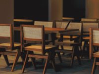 ការកក់កន្លែងអង្គុយតែប៉ុណ្ណោះ