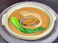 3h飲み放題とコラーゲンたっぷりフカヒレ付き【孔雀】コース