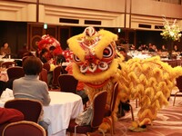 【開運‼】中国獅子舞バイキングショー (5歳～3歳）