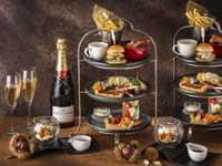 スカイラウンジ「ベイ・ビュー」イブニングハイティー│シャンパンフリーフロー