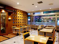 「平日ランチブッフェ」　ラウンジ席