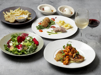 适合忘年会与新年会——含无限畅饮的派对方案 ¥5,000