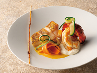 Signature Dinner Course “Blanche” (includes 1 drink)