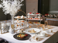 【プレミアムホワイト特別装飾席】シャンパン×10種前菜付きパスタ＆メインコース×スノーホワイトアフタヌーンティー