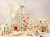 Nov 1–Jan 6 | Snow White Afternoon Tea