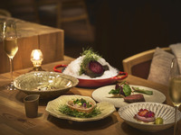 12/23-12/25【クリスマスディナー】自家製鴨のプロシュートやあんこうのローストなど全6皿コース 