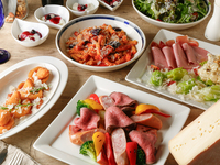 【2.5時間飲み放題付き】迷ったらコレ！大人気♪フランス産とろ～りラクレットに世界各国のチーズ料理を味わえる[8品]世界のワインやスパークリングを始め40種類以上の豊富な2時間飲み放題付 6,000円