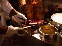 【シェフズコース】季節の料理とメインのプライムリブ120gを楽しむ 全6品のコース