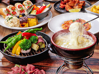 Casual Value: 11 hearty dishes including cheese risotto, pasta, and grilled young chicken — ¥4,200 (includes all-you-can-drink)