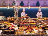 The Buffet（店内席の案内）大人　17:30のみ