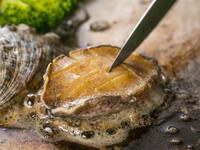 ランチ【あわびコース 】鮑、厳選国産牛サーロインステーキ、デザート等全6品