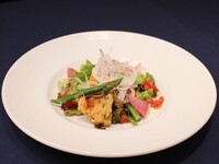 お魚ランチセット〈アジのフリットサラダ仕立て　～フレッシュトマトとアンチョビソース～〉 （ドリンク付）