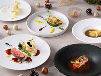 【Xmas2025】生演奏に包まれるクリスマス特別コース全6品＋120分フリードリンク（特設会場）